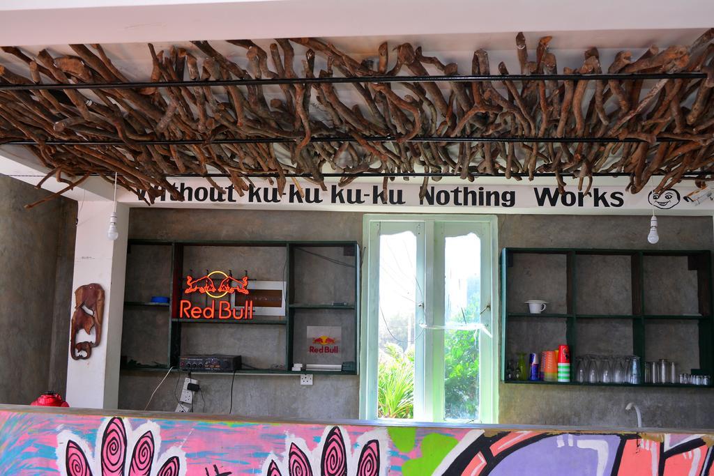 Hotel Cheeky Monkey Surf Camp Weligama Zewnętrze zdjęcie