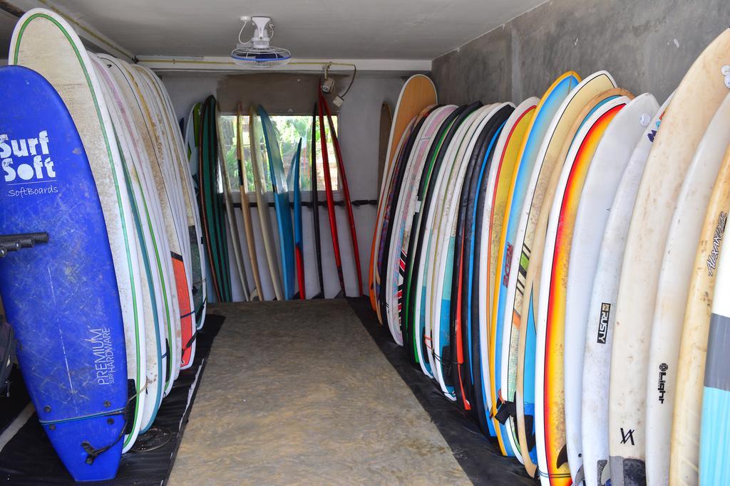 Hotel Cheeky Monkey Surf Camp Weligama Zewnętrze zdjęcie