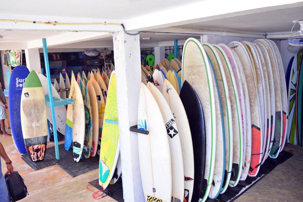 Hotel Cheeky Monkey Surf Camp Weligama Zewnętrze zdjęcie
